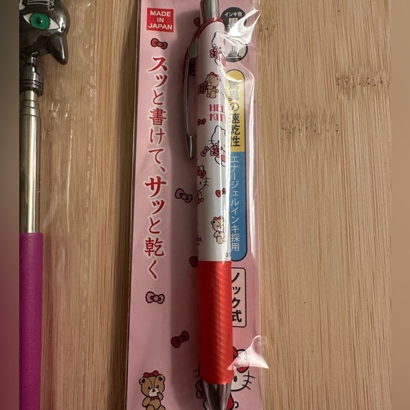 Hello Kitty pen & cat back scratcher - Picture 2 of 4